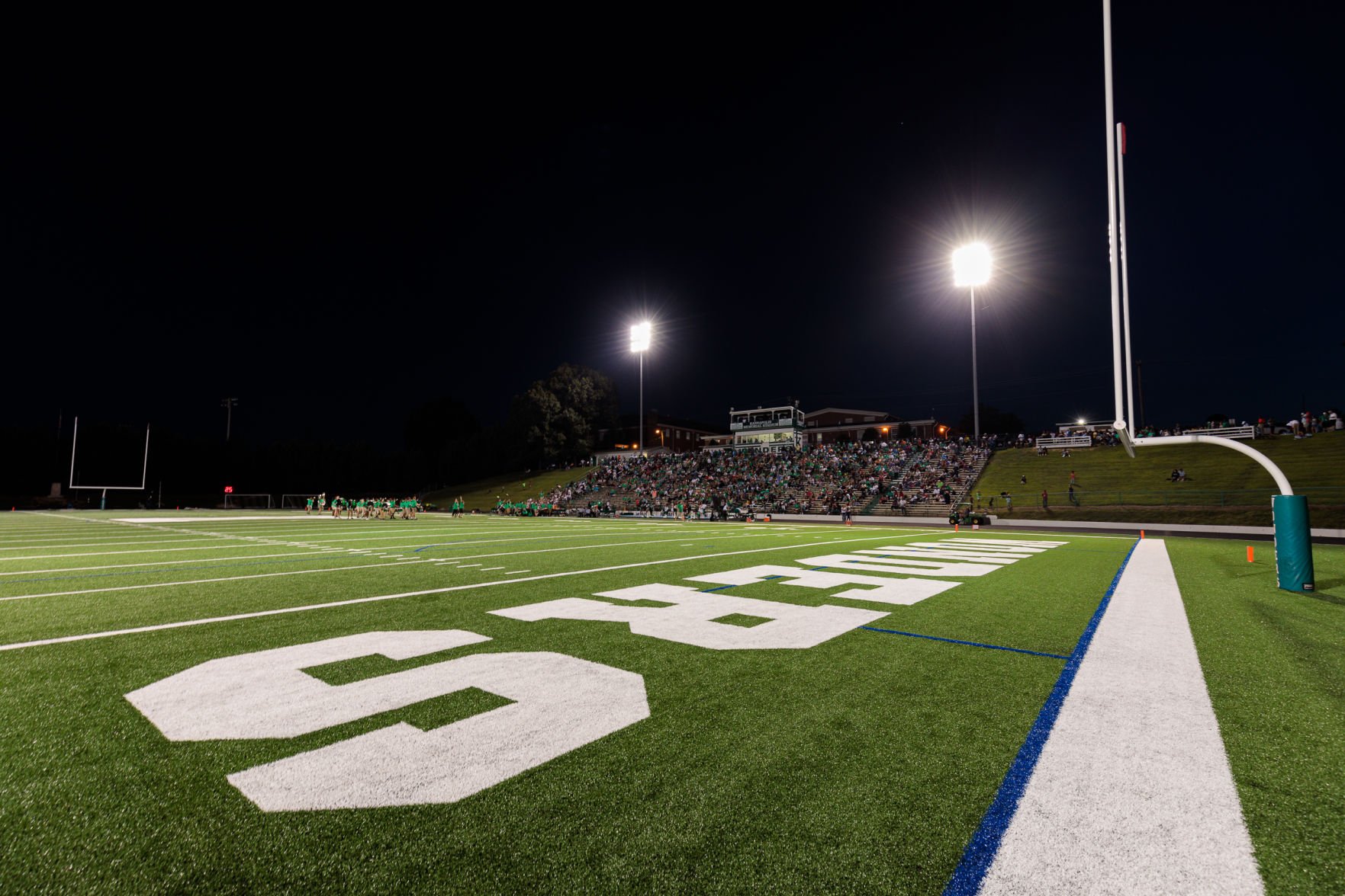 The A.L. Brown Wonders host the Gastonia Ashbrook Greenwave on a brand new field in their season opener.